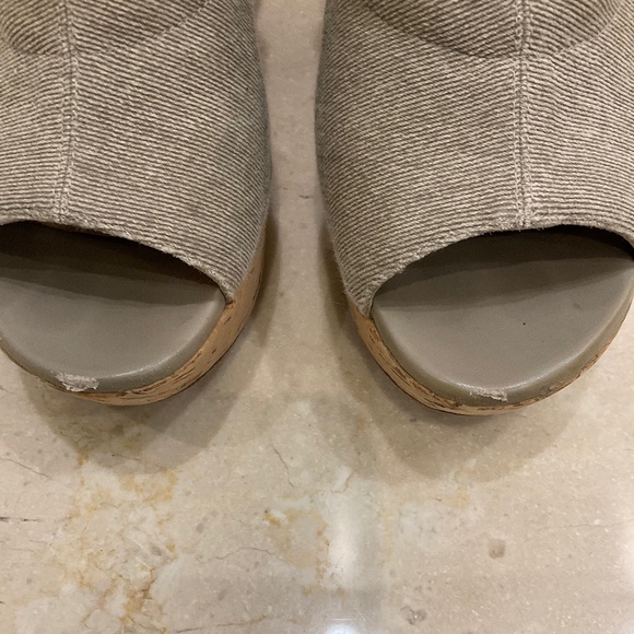 Stuart Weitzman wedge shoes - Picture 2 of 4